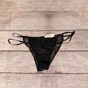 NEW Victoria’s Secret Lacy Panty, Size Medium, Black